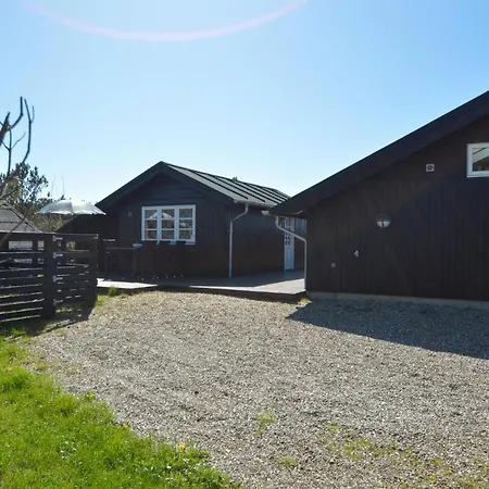 4 Bedroom Pet Friendly In Romo