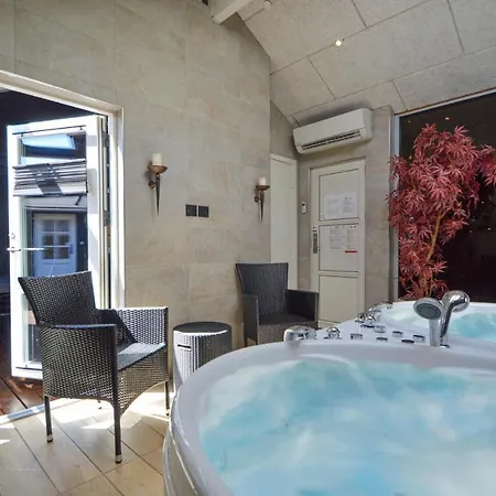 Holiday home 4 Bedroom Pet Friendly In Romo